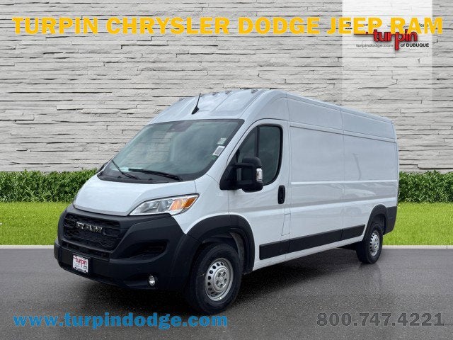 2026 RAM ProMaster Cargo Van Tradesman