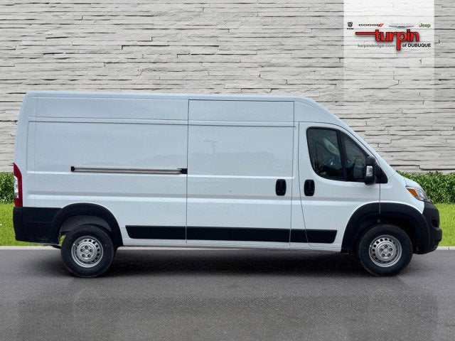 2026 RAM ProMaster Cargo Van Tradesman