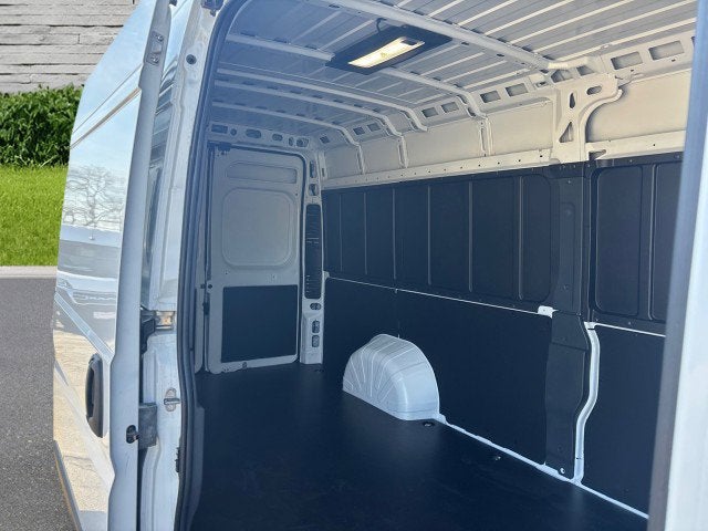 2024 RAM ProMaster Cargo Van Tradesman