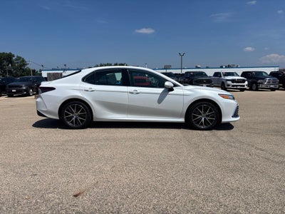 2024 Toyota Camry XLE
